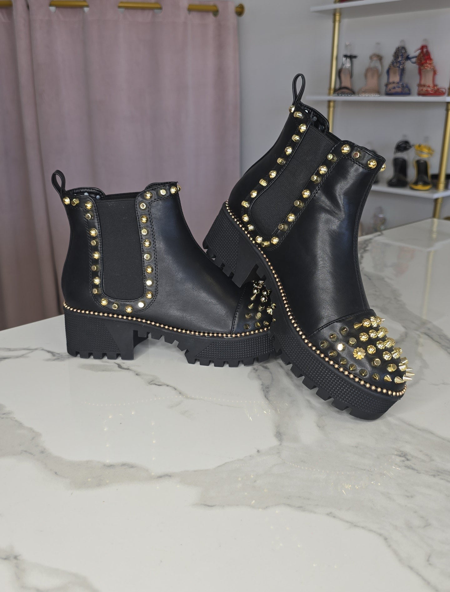 Diva – Staying Classy Boutique LLC